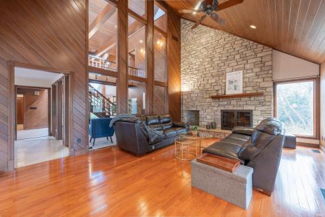 2310 E Plateau Place Bloomington IN 47401