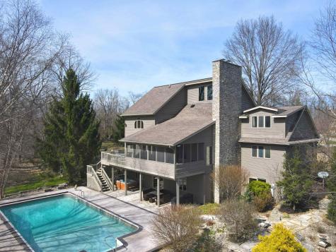 2310 E Plateau Place Bloomington IN 47401