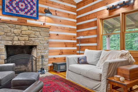 2559 Amy Lane Nashville IN 47448