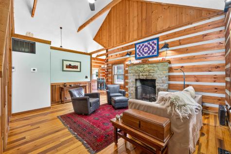 2559 Amy Lane Nashville IN 47448