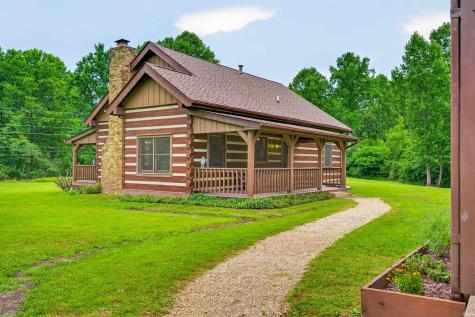 2559 Amy Lane Nashville IN 47448
