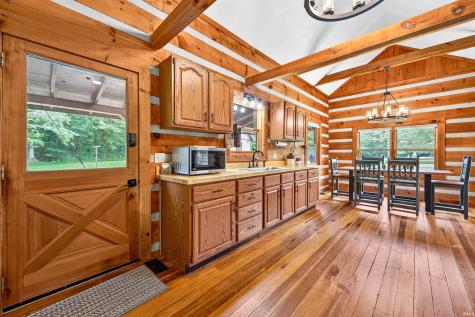2559 Amy Lane Nashville IN 47448