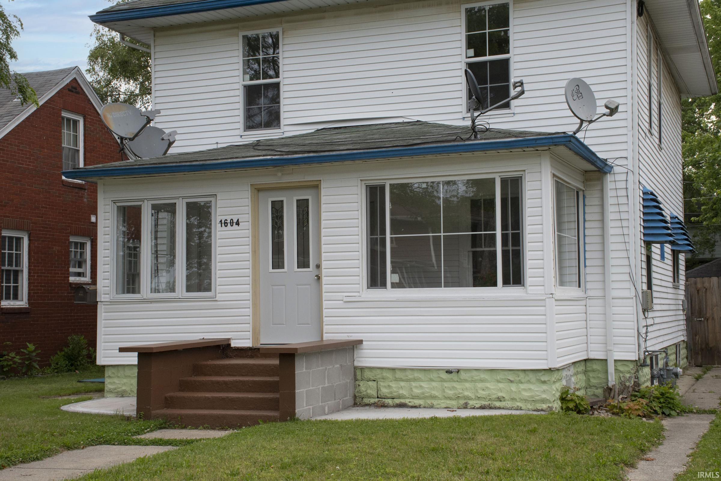 1604 Frances Avenue Elkhart IN 46516