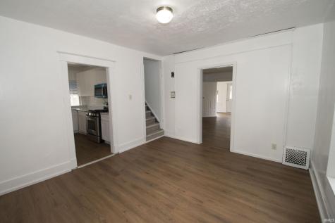 1604 Frances Avenue Elkhart IN 46516