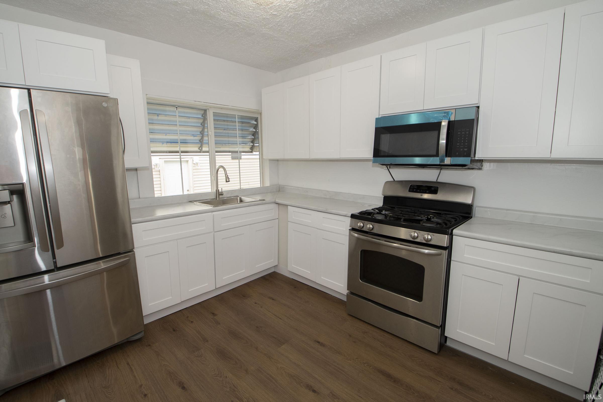 1604 Frances Avenue Elkhart IN 46516