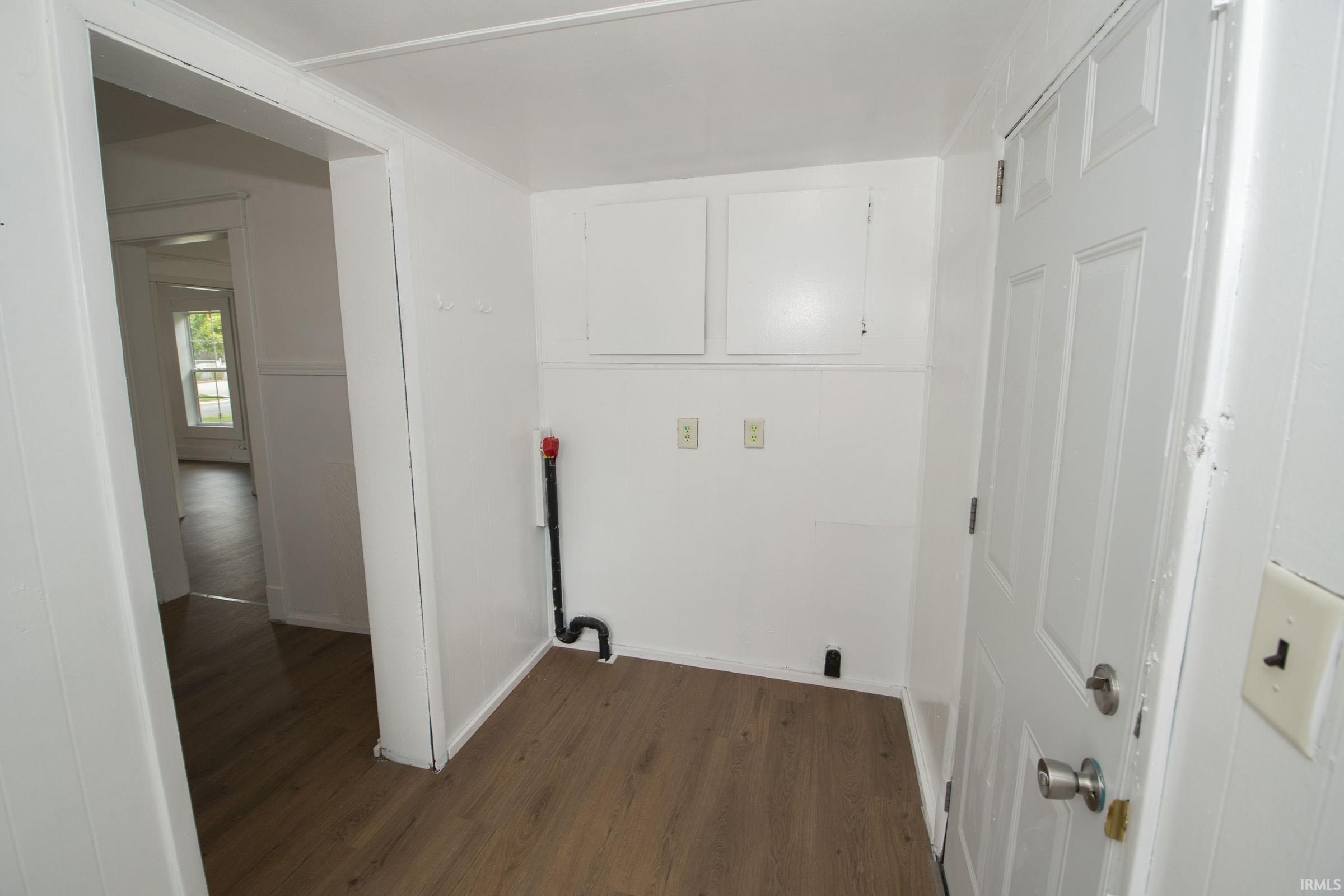 1604 Frances Avenue Elkhart IN 46516