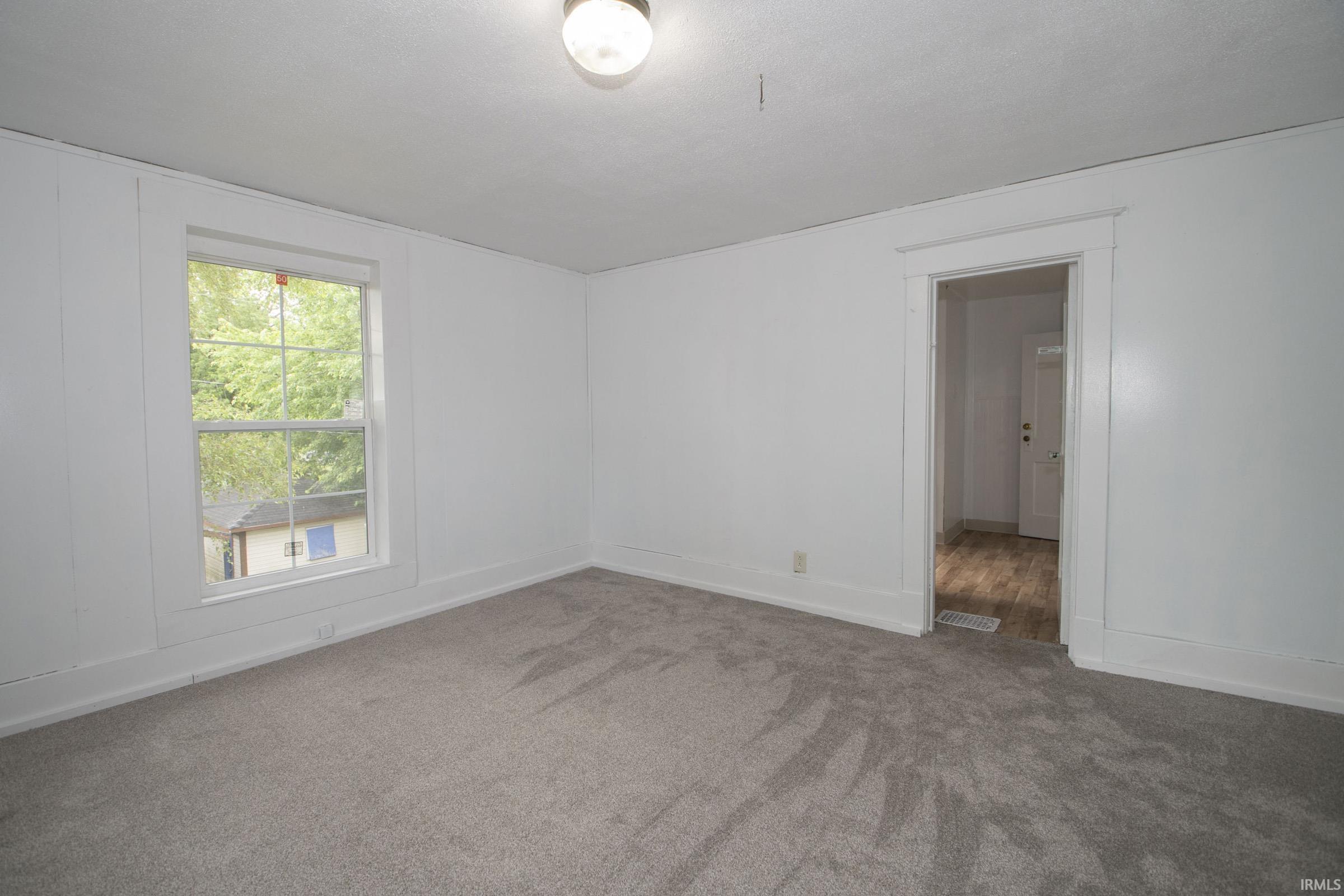 1604 Frances Avenue Elkhart IN 46516
