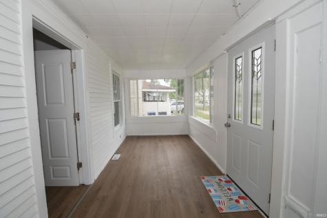 1604 Frances Avenue Elkhart IN 46516