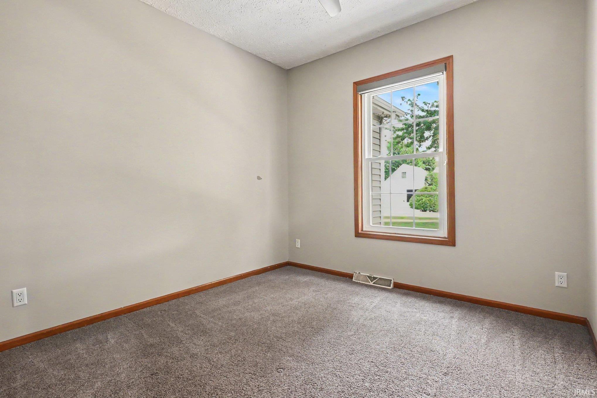 7472 Savanna Lane Plymouth IN 46563