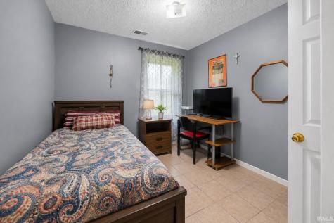 7361 W 585 S Road Huntingburg IN 47542
