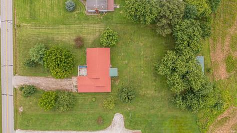 7361 W 585 S Road Huntingburg IN 47542