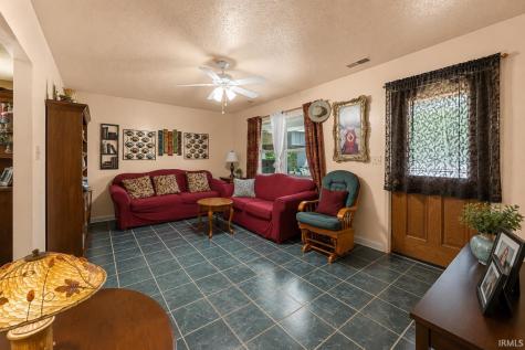 7361 W 585 S Road Huntingburg IN 47542