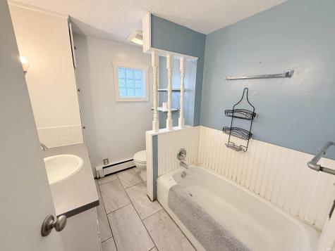 125 E Johnson Street Wolcott IN 47995