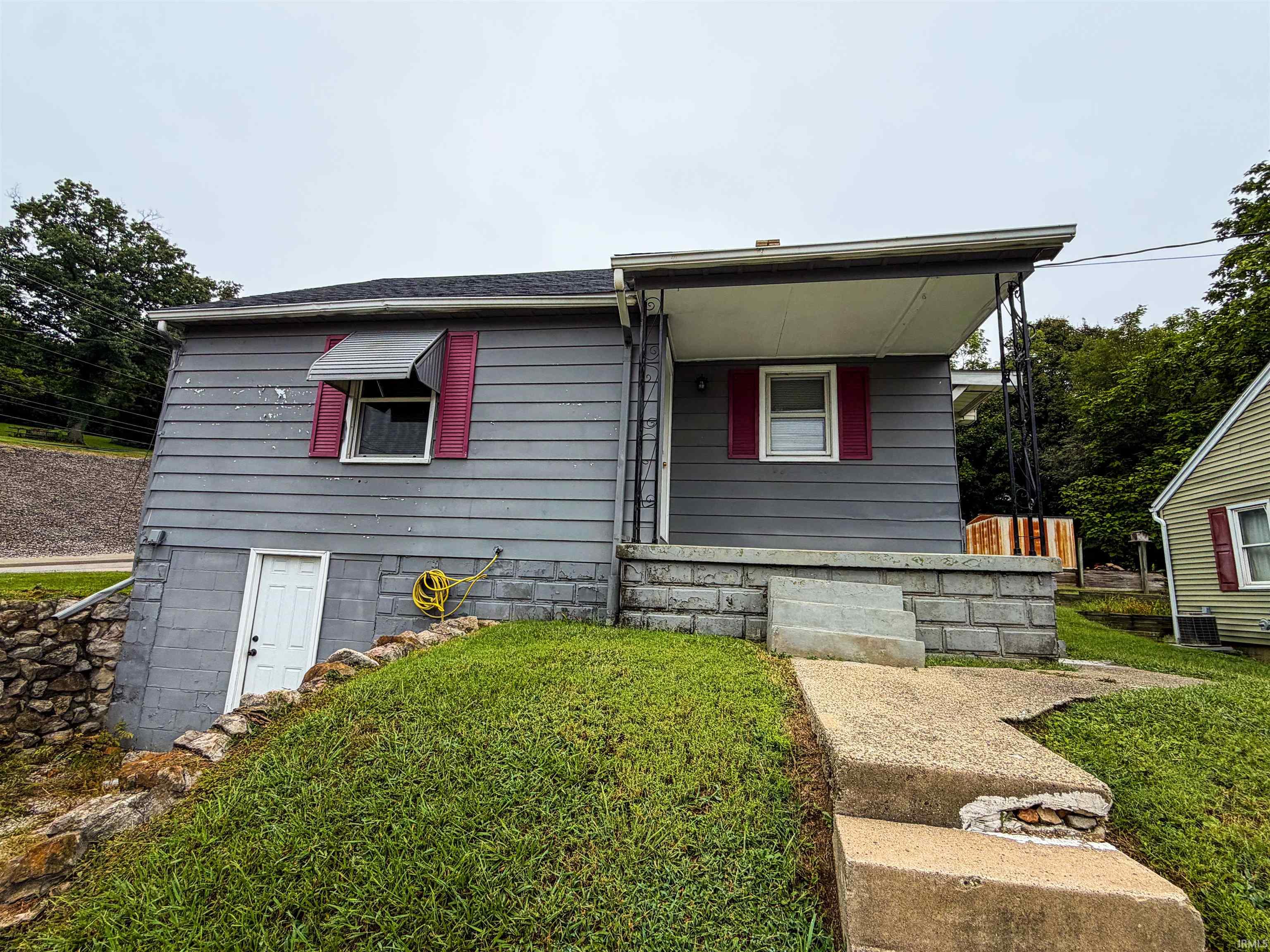 102 E Fourth Street Huntingburg IN 47542