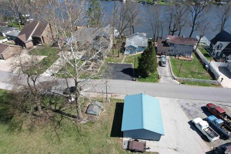 5889 N Stahl Road Monon IN 47959