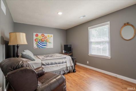 918 Stahl Court Evansville IN 47715