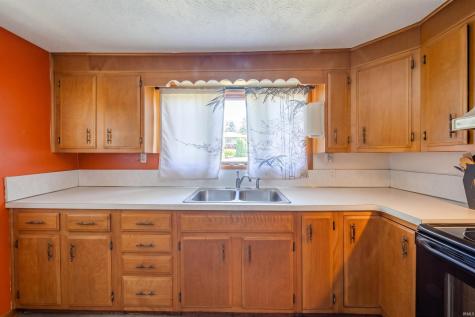 130 E C Street Wilkinson IN 46186