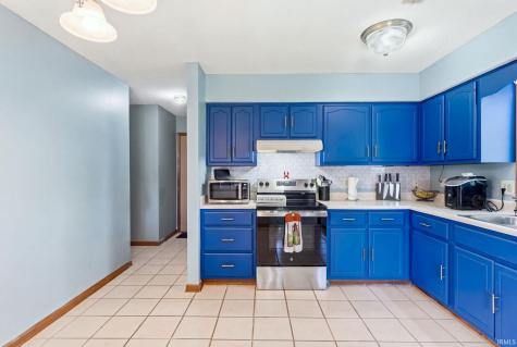 10524 Albemarle Court Fort Wayne IN 46845