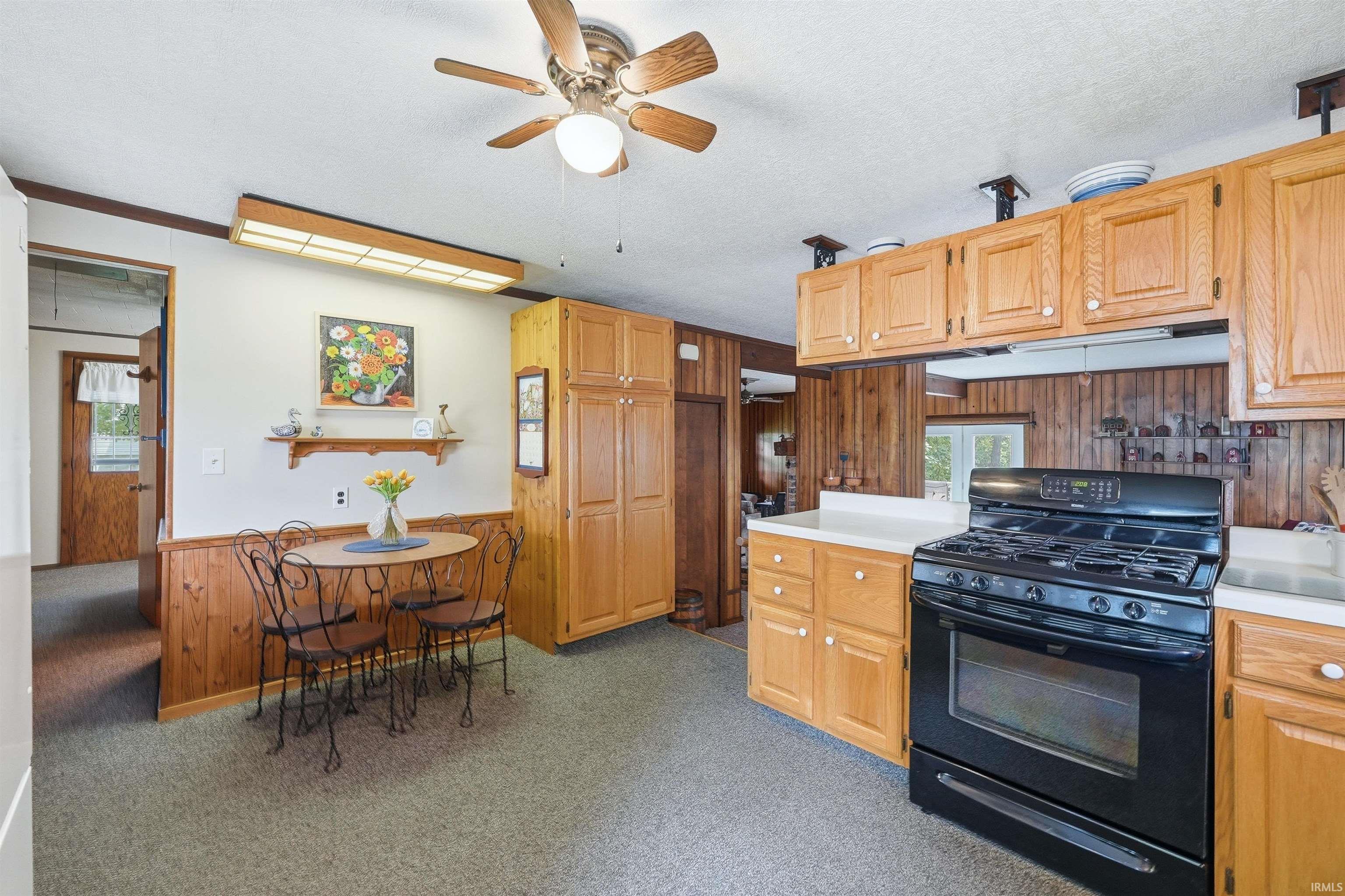 12024 Peach Road Plymouth IN 46563
