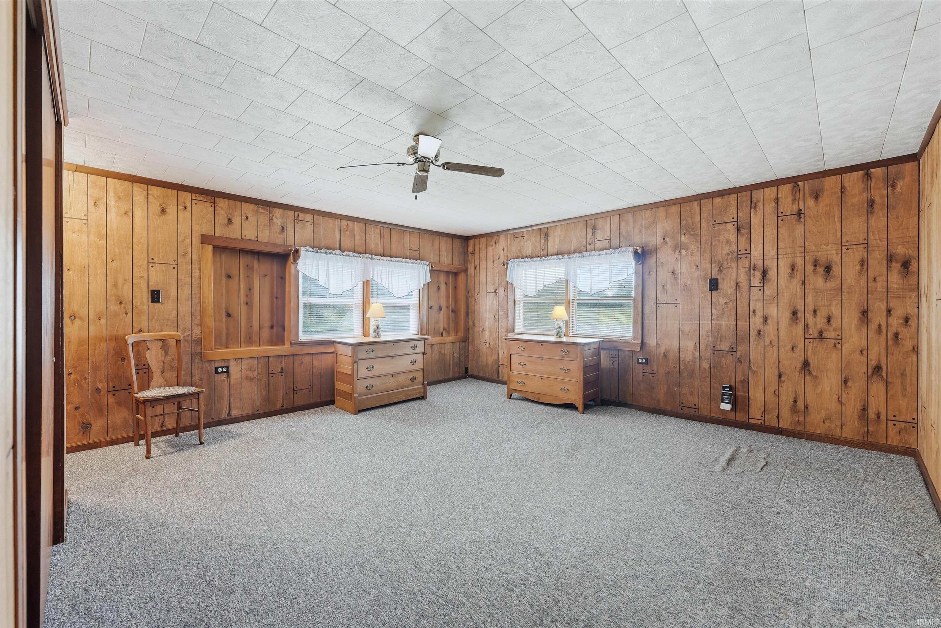 12024 Peach Road Plymouth IN 46563