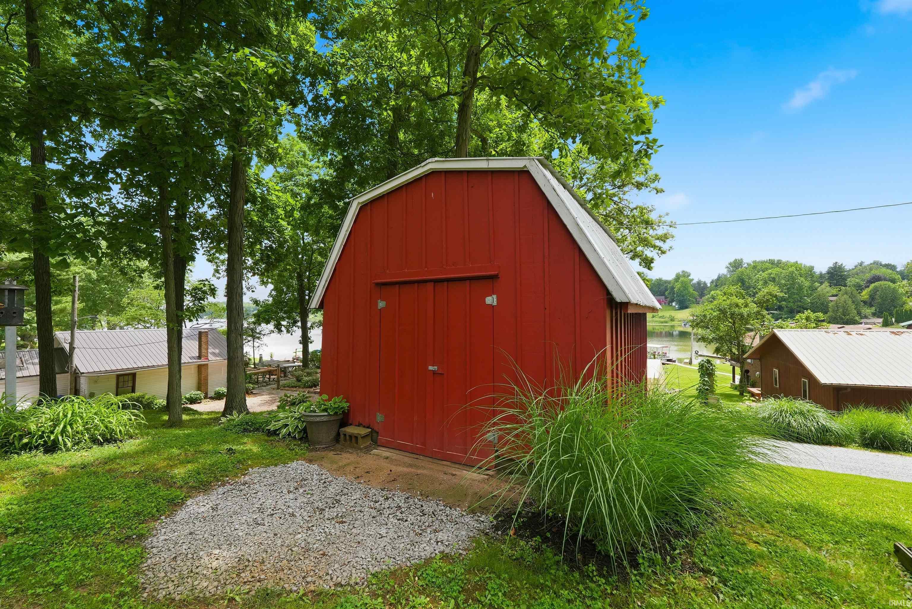 12024 Peach Road Plymouth IN 46563