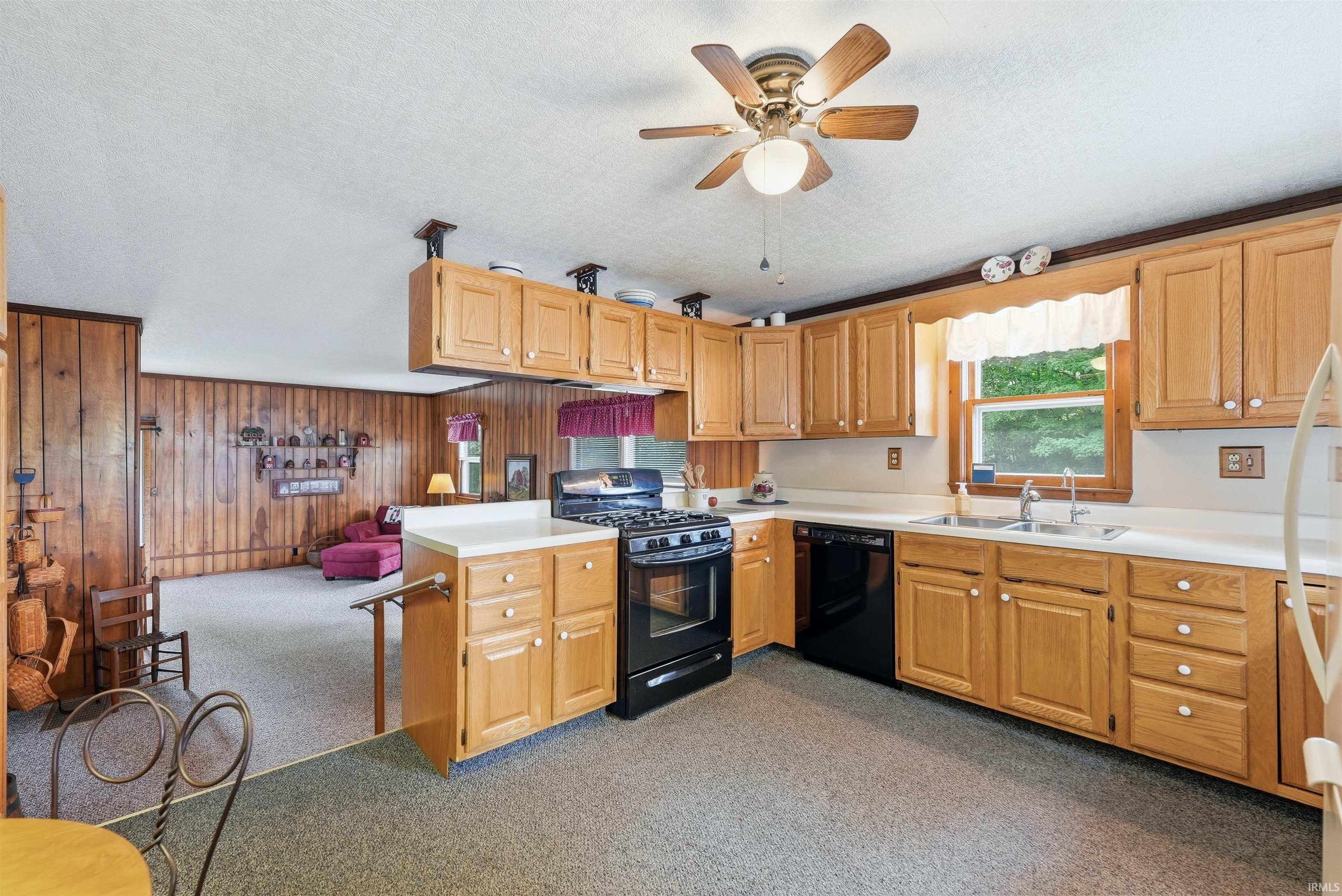 12024 Peach Road Plymouth IN 46563