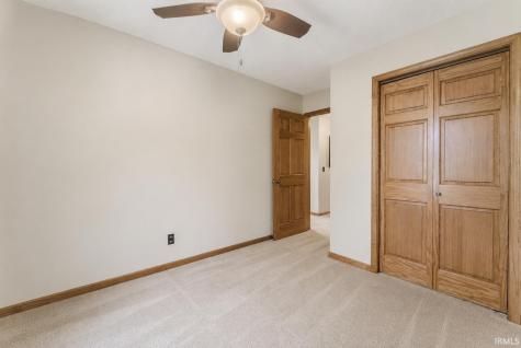 2340 E Kemo Avenue Warsaw IN 46582
