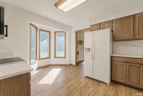 2340 E Kemo Avenue Warsaw IN 46582