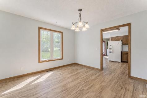 2340 E Kemo Avenue Warsaw IN 46582