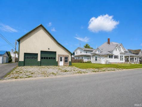 129 E Grant Street Greentown IN 46936