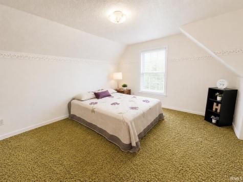 129 E Grant Street Greentown IN 46936