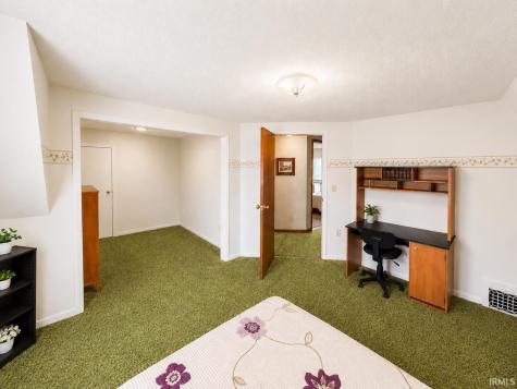 129 E Grant Street Greentown IN 46936