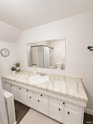 129 E Grant Street Greentown IN 46936