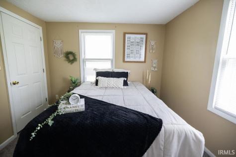 308 E Berkley Avenue Muncie IN 47303