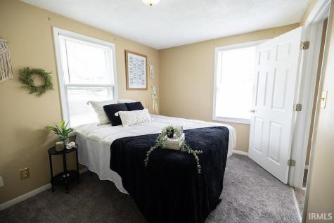 308 E Berkley Avenue Muncie IN 47303
