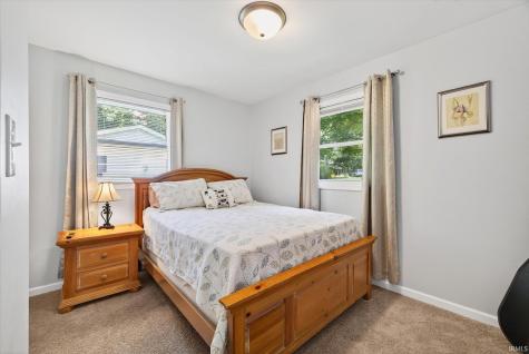 6161 N Shelly Drive Ellettsville IN 47429
