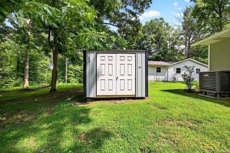 6161 N Shelly Drive Ellettsville IN 47429