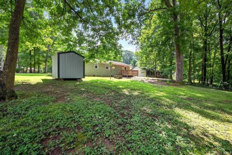 6161 N Shelly Drive Ellettsville IN 47429