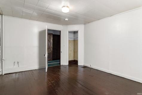 419 Adams Avenue Evansville IN 47713