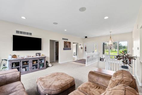3801 S Elaine Drive Warsaw IN 46580
