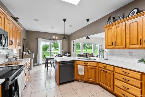 3801 S Elaine Drive Warsaw IN 46580