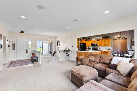 3801 S Elaine Drive Warsaw IN 46580