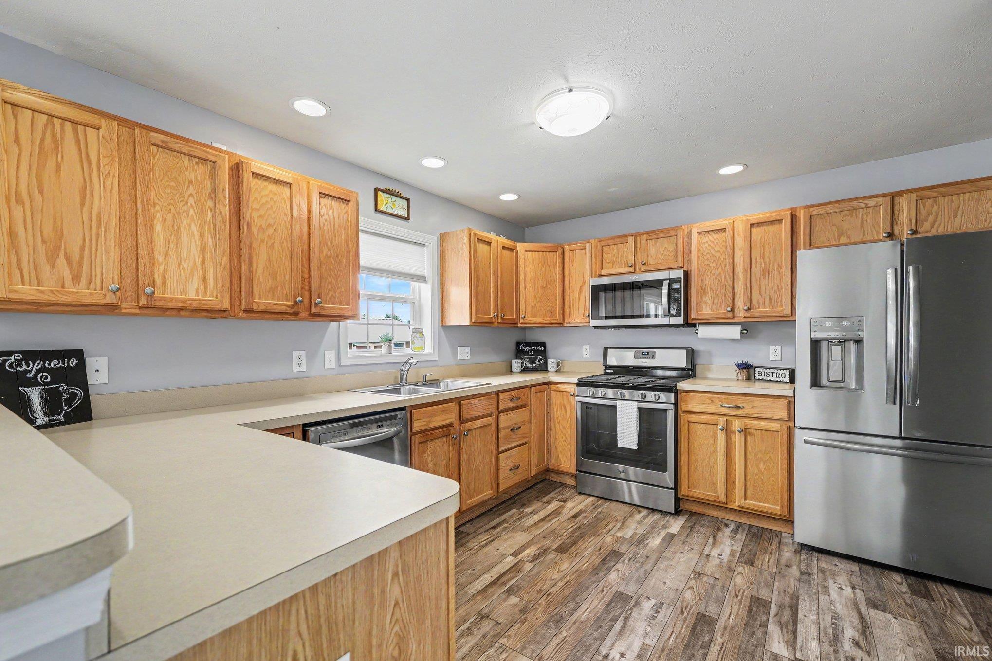 517 Shepherds Cove Drive Osceola IN 46561