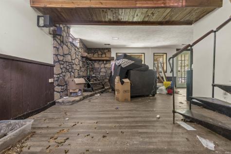 6269 E State Road 54 Bloomfield IN 47424