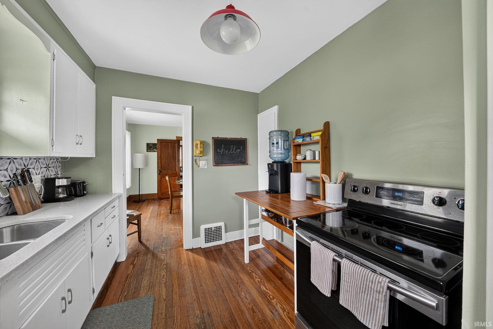 54571 Maple Lane Avenue South Bend IN 46635