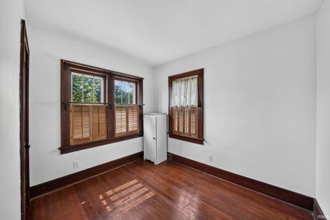 54571 Maple Lane Avenue South Bend IN 46635