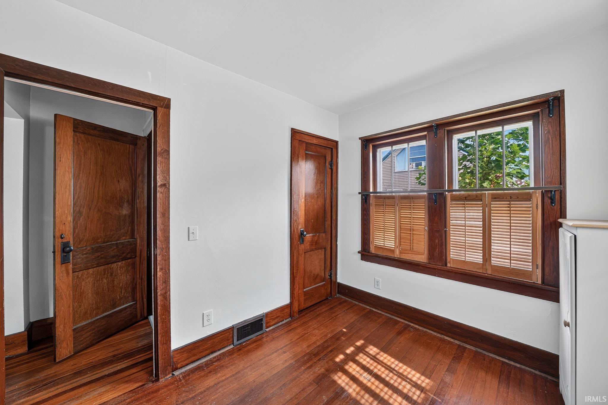 54571 Maple Lane Avenue South Bend IN 46635