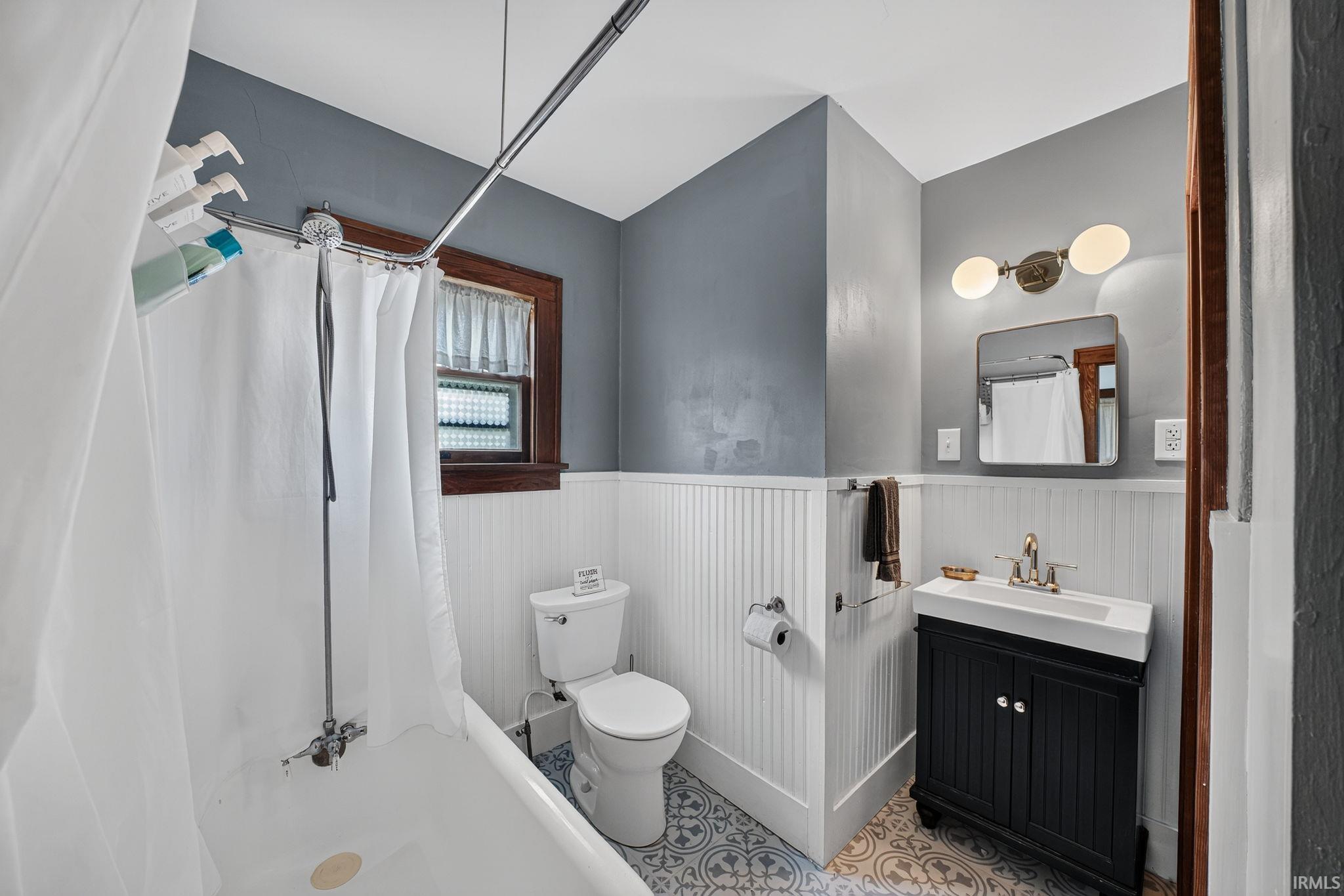 54571 Maple Lane Avenue South Bend IN 46635