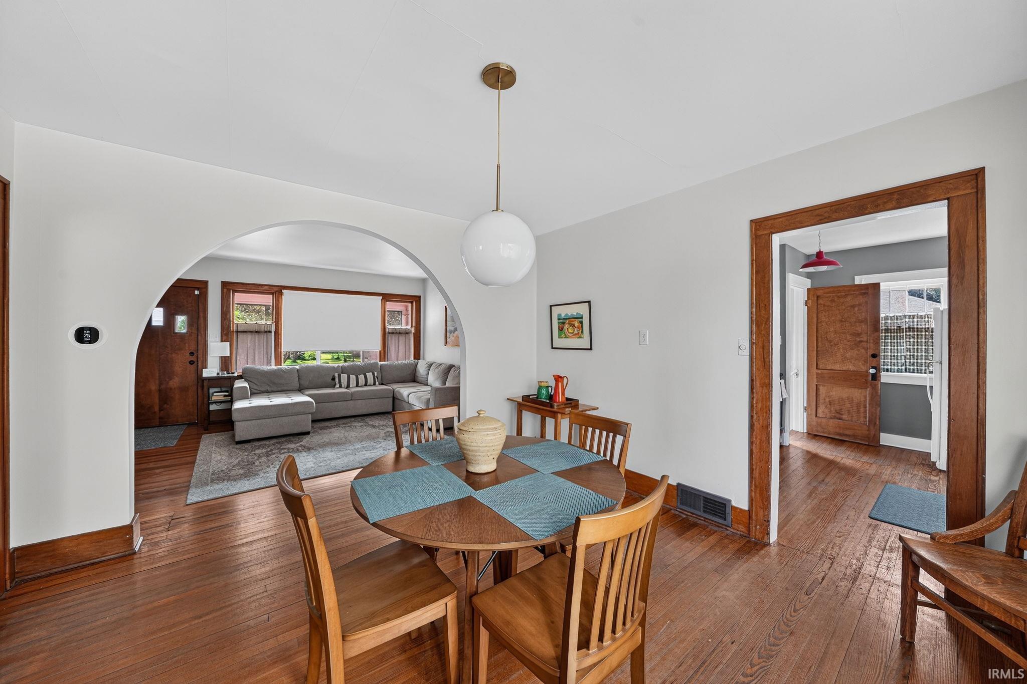 54571 Maple Lane Avenue South Bend IN 46635
