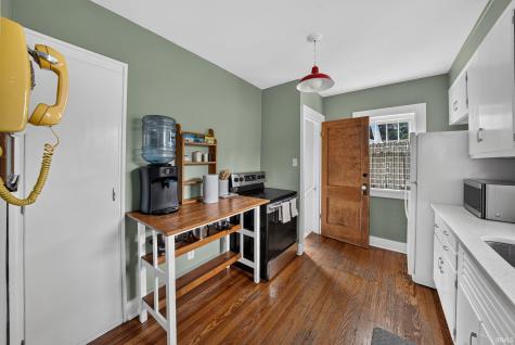 54571 Maple Lane Avenue South Bend IN 46635